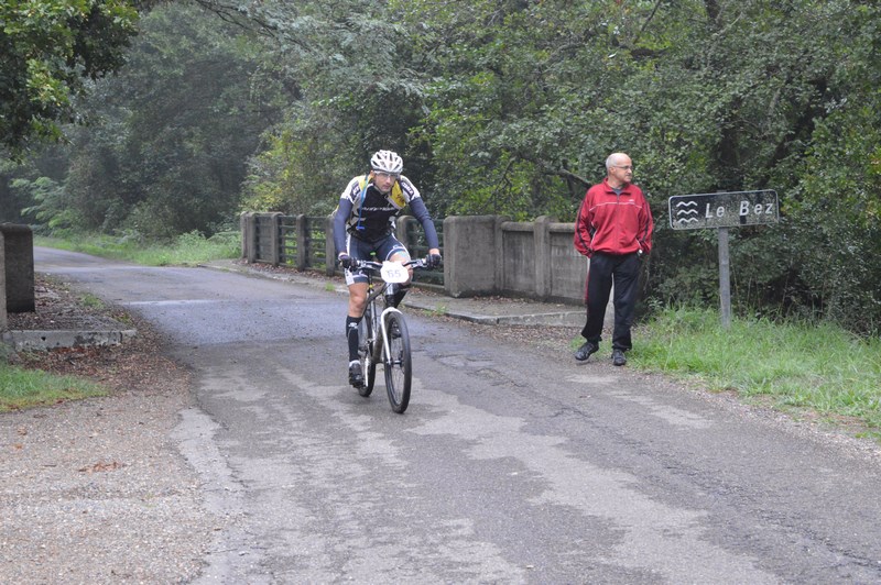 Raid Vtt Codep - La Landaise - 13-09-2015 - JL Vignoles (63) .JPG